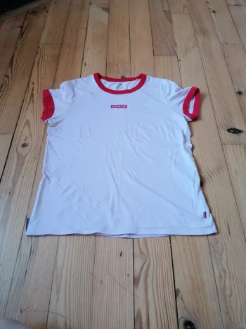 Tee shirt rose pâle