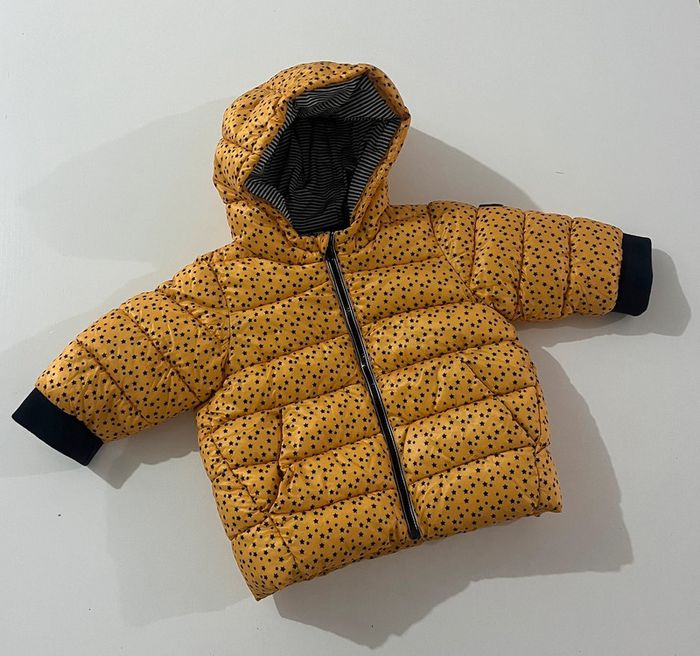 Doudoune à capuche jaune étoile - 6 mois - Petit Bateau