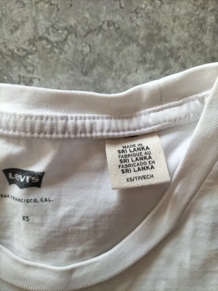 Tee-shirt Taille 34 Levis - photo numéro 3