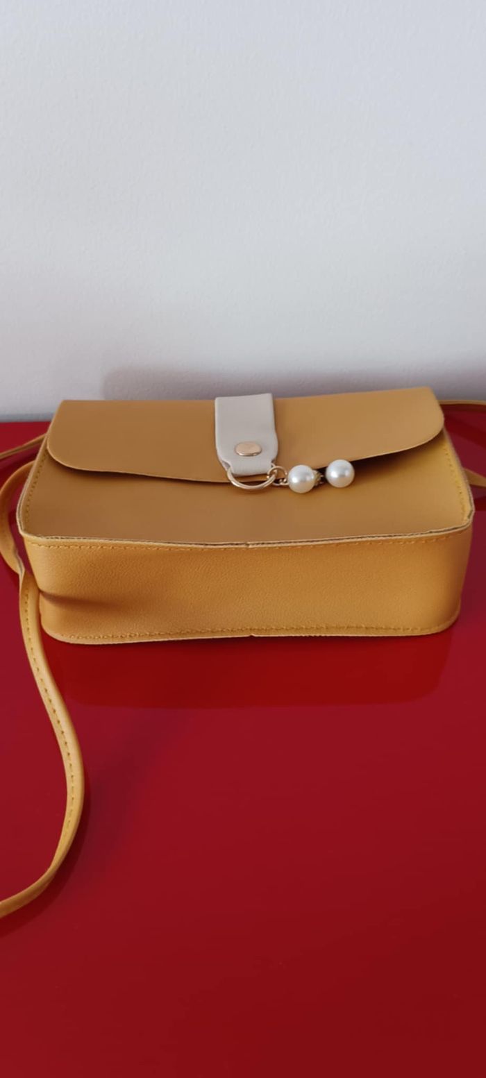 Mini sac à bandoulière jaune moutarde - photo numéro 7