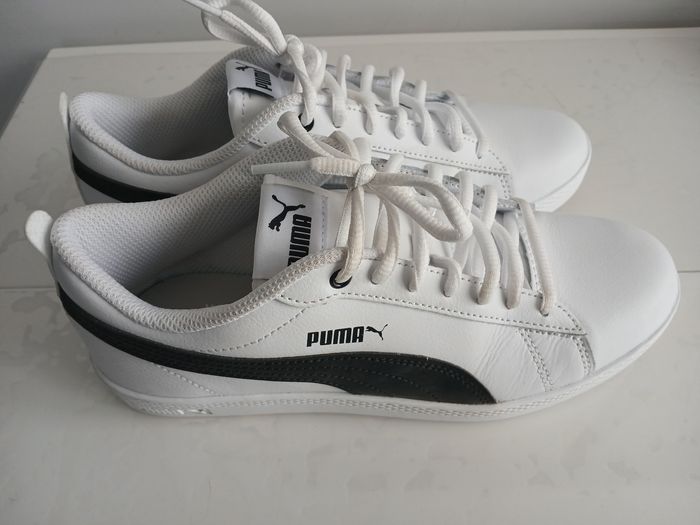 Baskets Puma smash v2 taille 37.5 - photo numéro 2