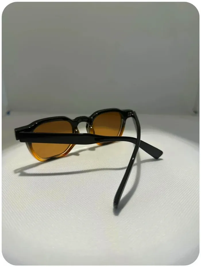 Lunettes de soleil - photo numéro 3