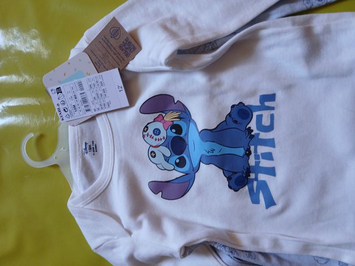 deux bodies manches longues disney stitch 18 mois - photo numéro 3