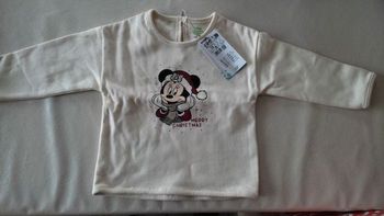 Pull de Noël Disney