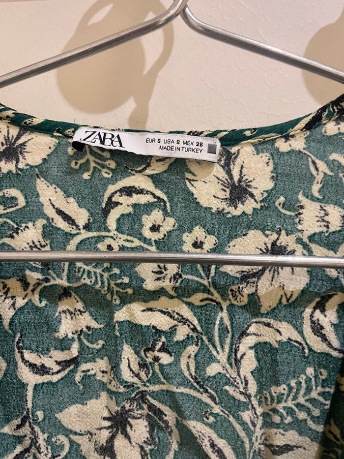 Blouse manches longues fleurie verte et beige zara taille S/36 - photo numéro 5
