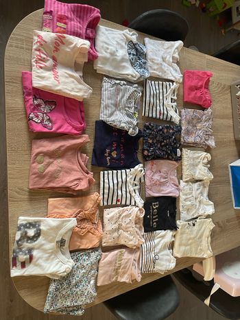 Lot de 24 t-shirts manche longues