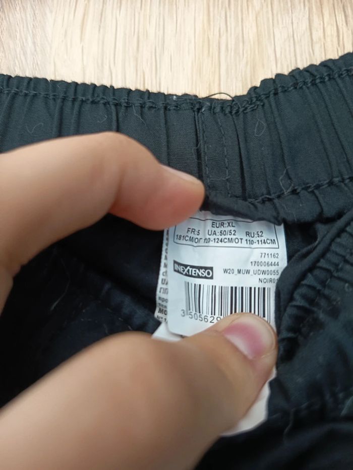 Short noir noël neuf in extenso - Taille M - photo numéro 5