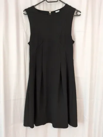 Robe noire taille M
