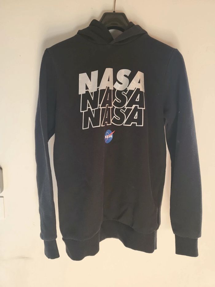 Sweat à capuche taille L