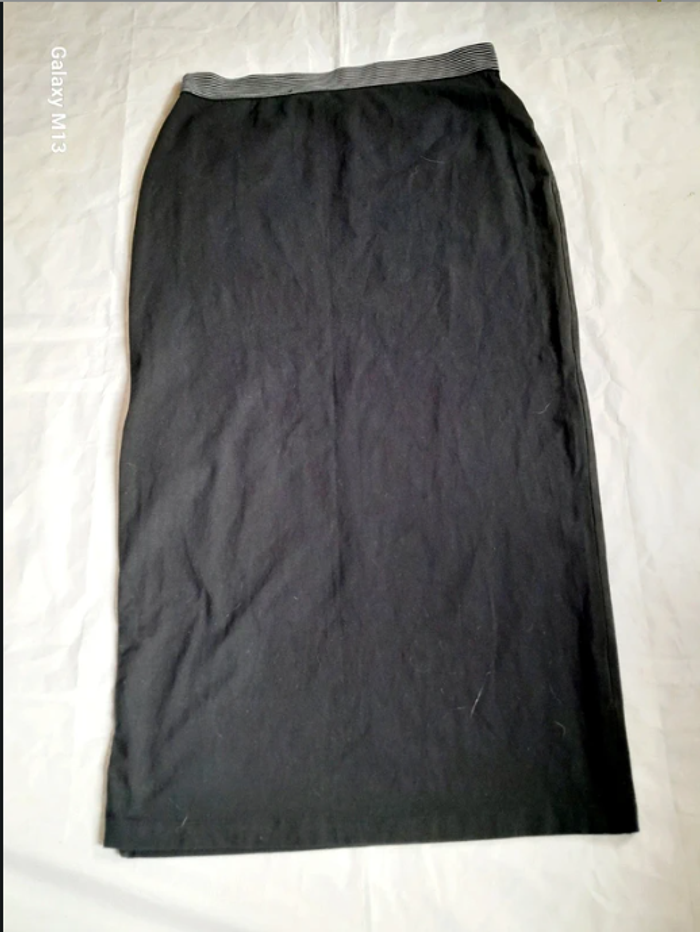 Jupe longue noire avec une fente EDC taille M - photo numéro 2