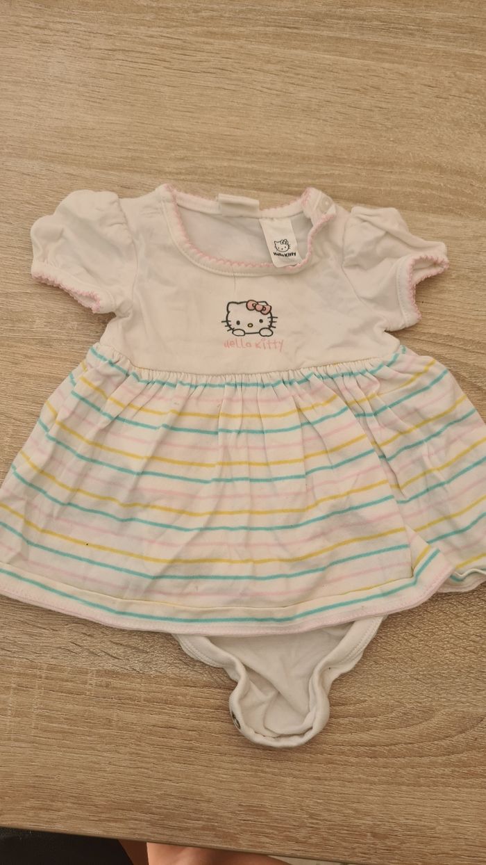 Robe body hello kitty