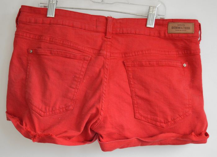 Short rouge Mango Denim&Tees taille 40 - photo numéro 2