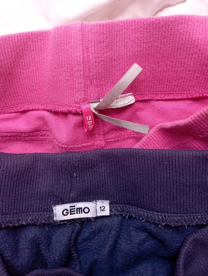 lot 2 bas de jogging marine/rose marques diverses 12 ans 5€ - photo numéro 2