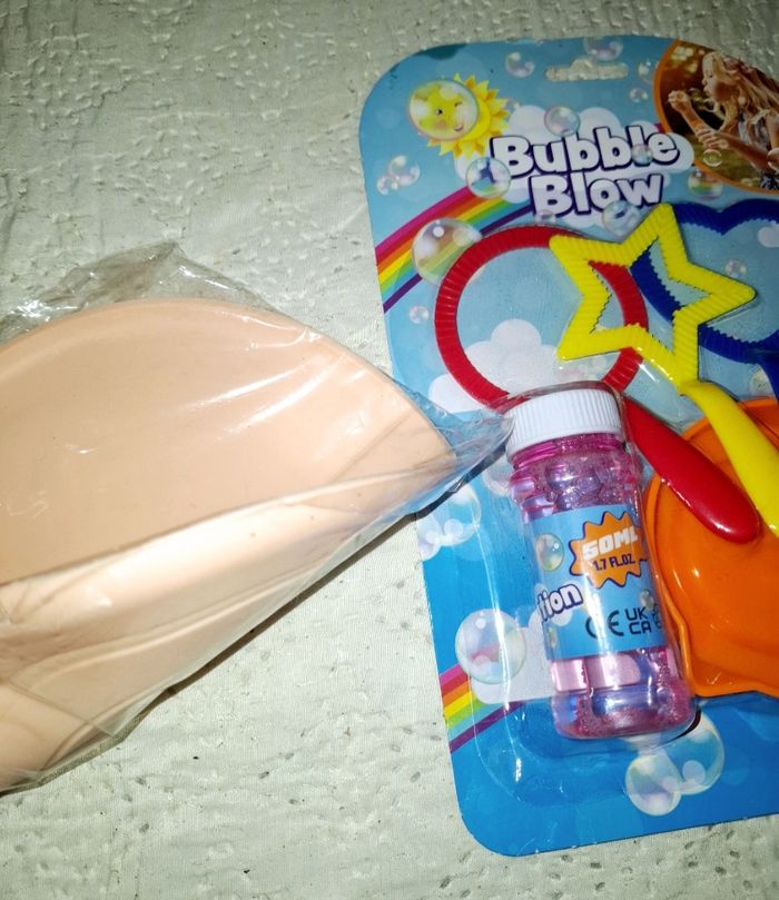 Lot jeux bulle et frisbee - photo numéro 3