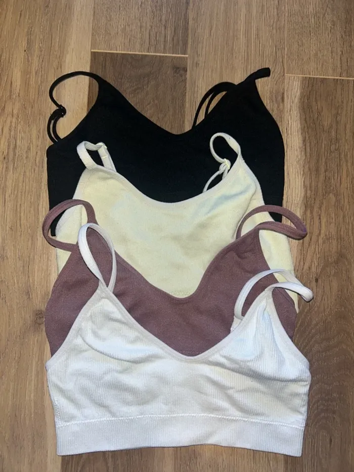 Lot de 4 brassières xs Primark