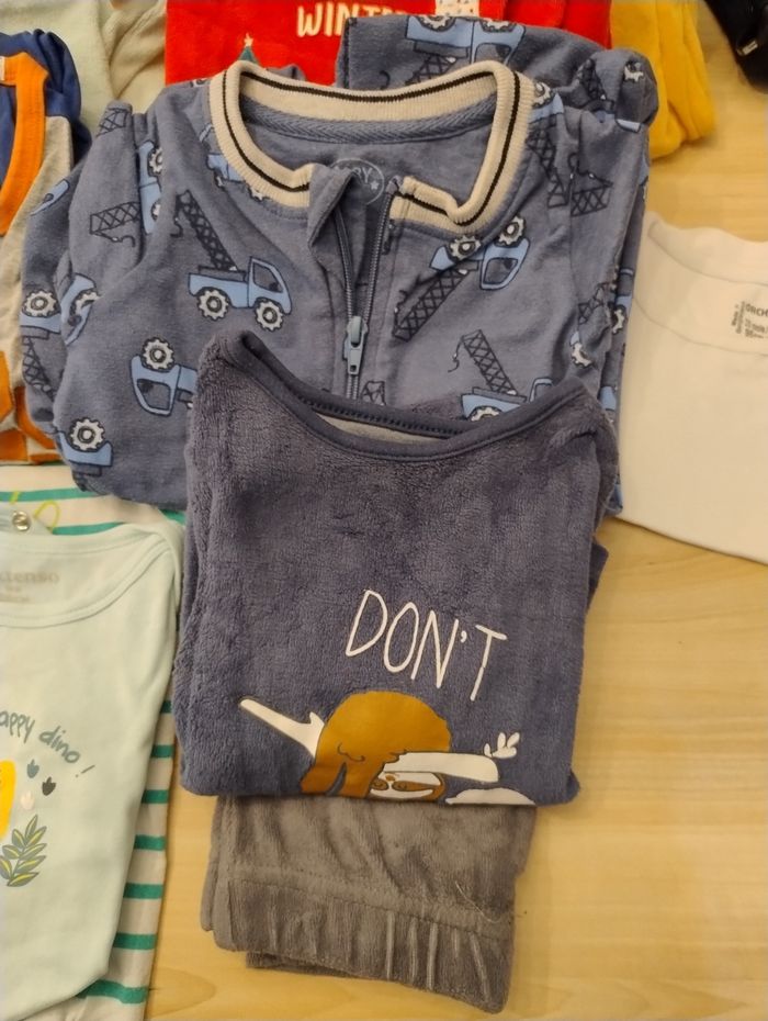 Gros lot de vêtements garçon 18-24 mois - photo numéro 6