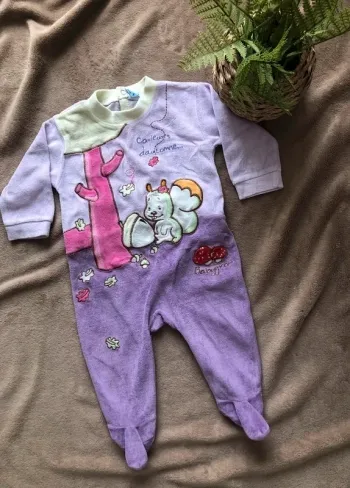 Grenouillère parme violet fille Babygro