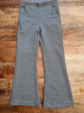 Pantalon à carreaux fin jambe évasée 4ans