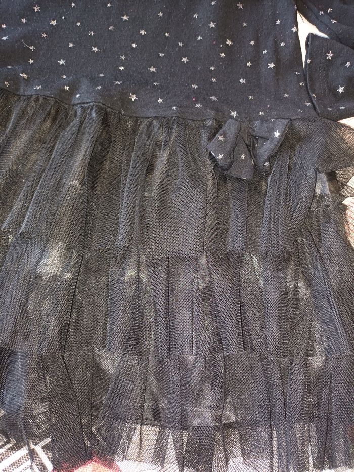 Robe chic étoilée 🌟 taille 6 ans - photo numéro 2