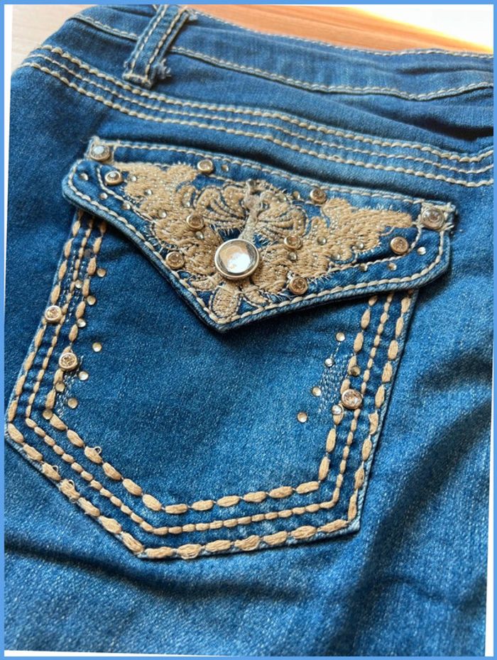Short en jean vintage femme M/L – broderie et strass - photo numéro 6