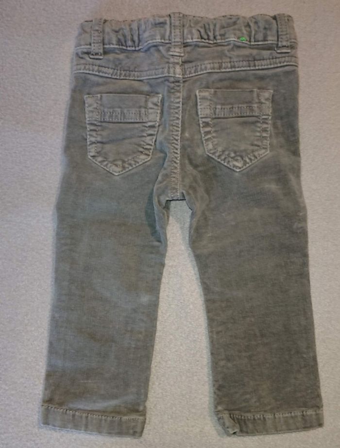 Ensemble pantacourt en velours gris et gilet, 12 mois/1 an - photo numéro 4
