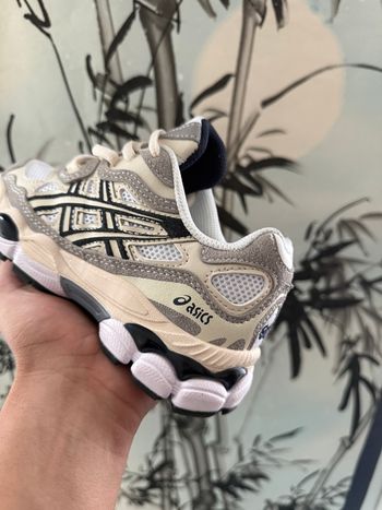 Basket pour enfants Asics gel NYC 