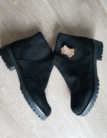 Bottine noires Liberto taille 36 neuves