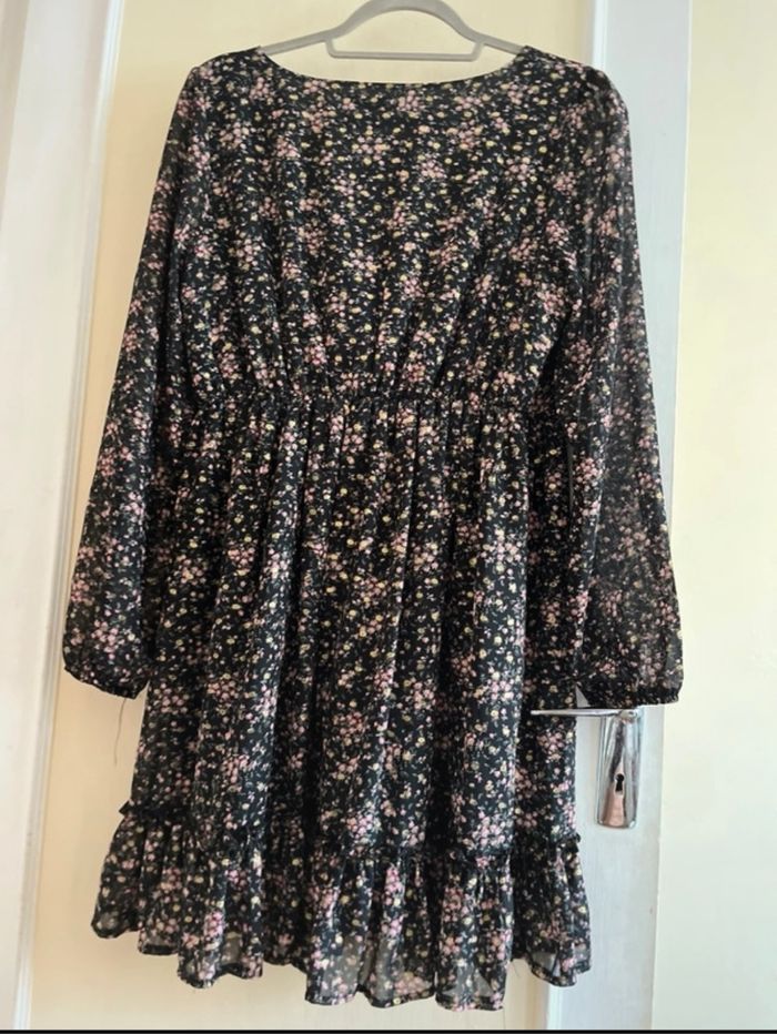 Robe à fleur évasé - photo numéro 6