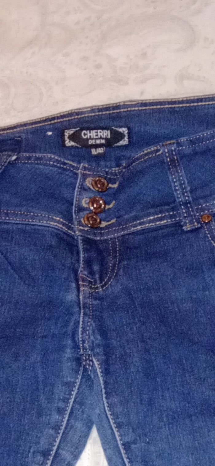 Jeans fammes - photo numéro 6