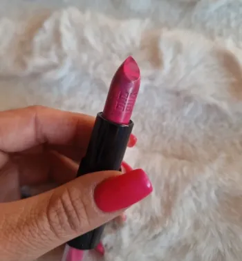 Rouge à lèvres marbré Rouge Interdit de Givenchy