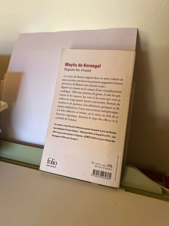 Livre Réparer les vivants de Maylis de Kerangal - photo numéro 2