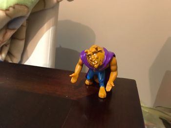 Figurine la bête la belle et la bête
