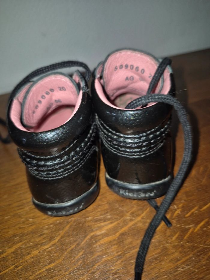 Kickers vernis noir - photo numéro 4