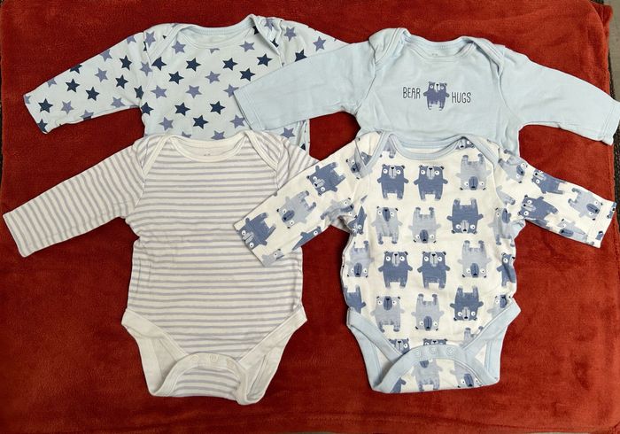 Lot de 4 bodys, 3-6 mois (68 cm), Early days