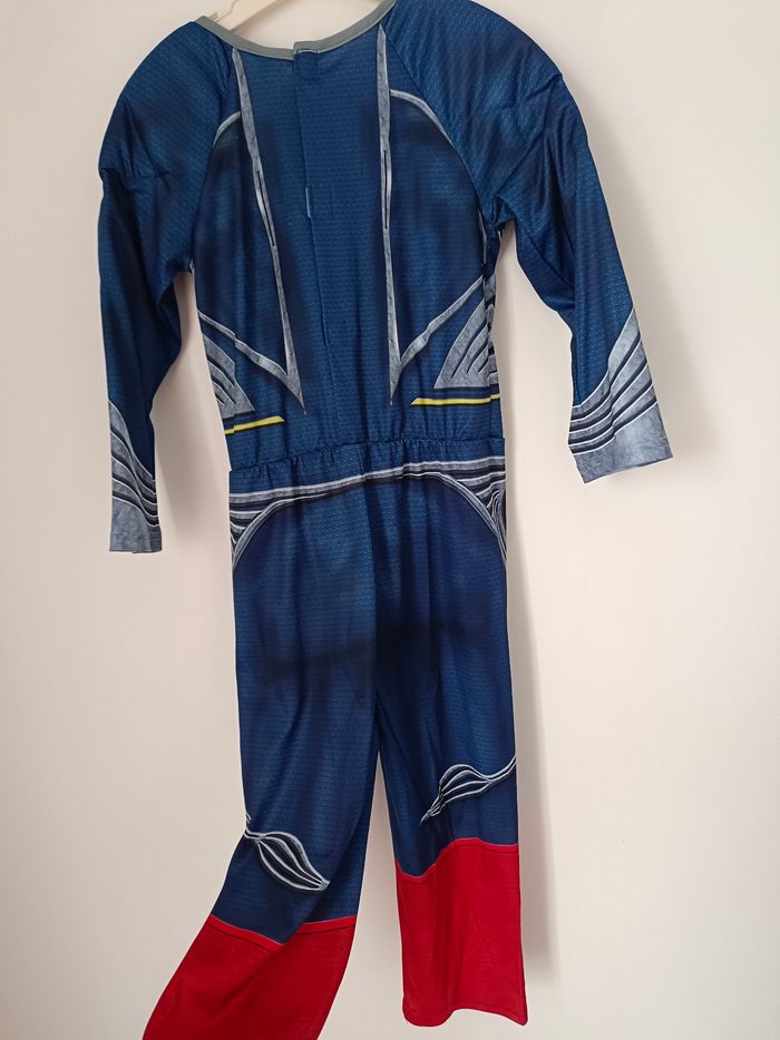 Déguisement de Superman en 5-6 ans - photo numéro 9