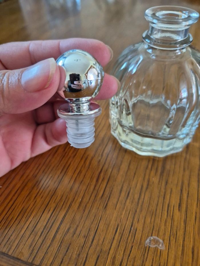 bouteille de parfum vide - photo numéro 2