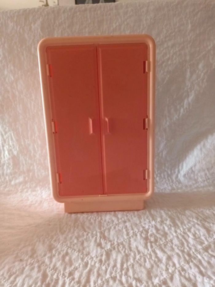 Dressing barbie mattel vintage bedroom 1977