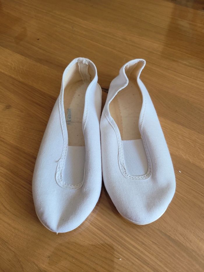 Chaussons de danse pointure 31 Domyos - photo numéro 2