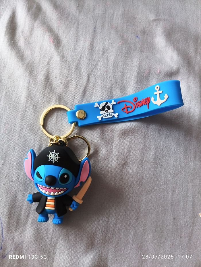 Porte clé Stitch pirate