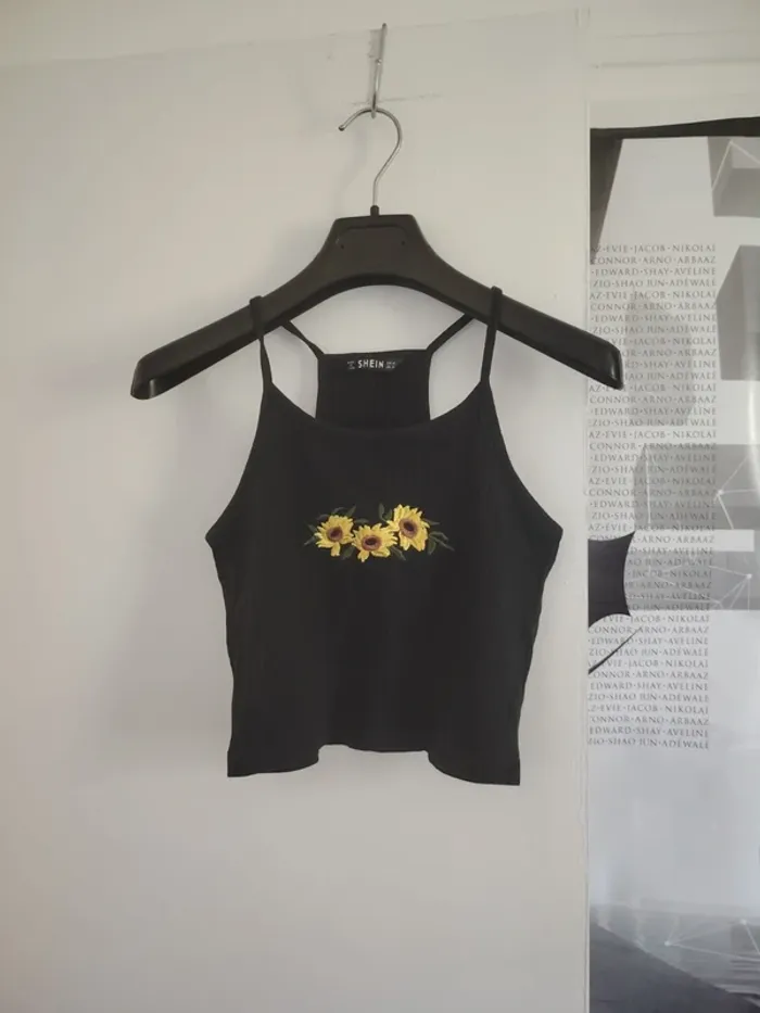 Crop top shein XS