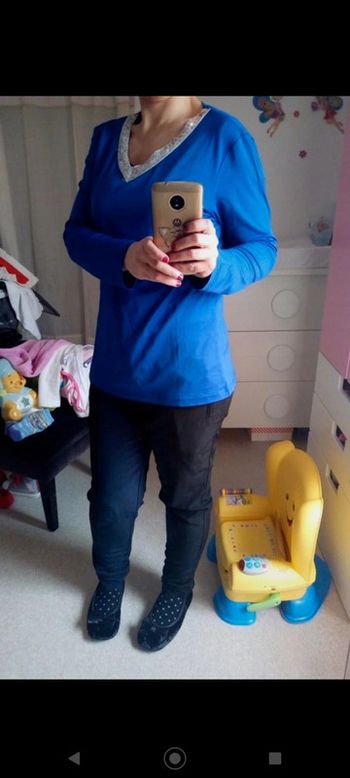 tee-shirt manches longues décolleté en V strass