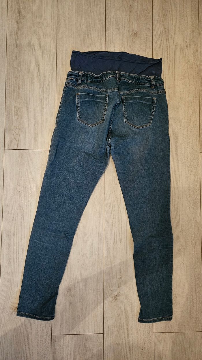 Jeans grossesse - photo numéro 2