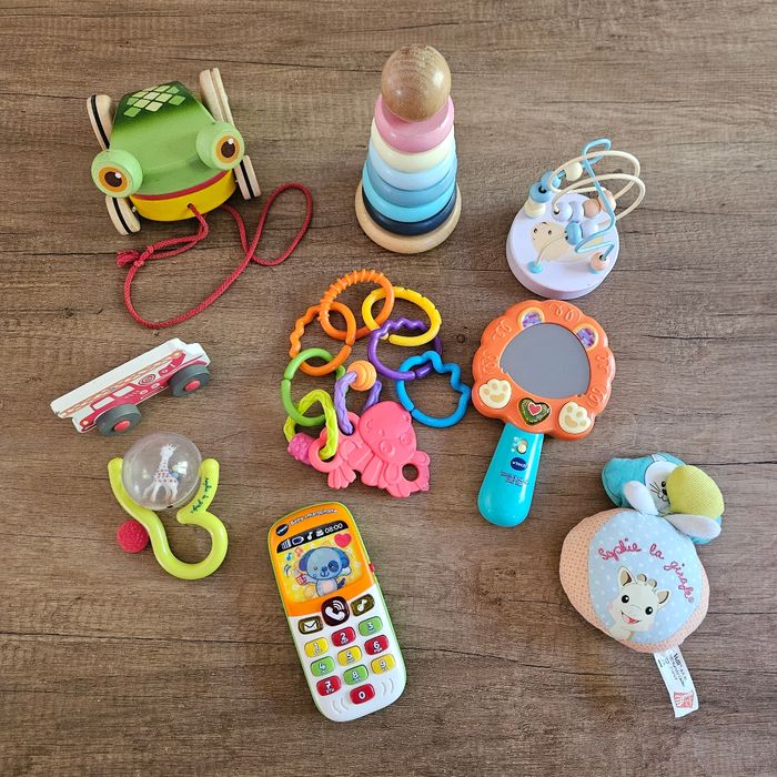 Lot de jouets 1er âge