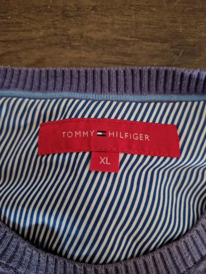 Pull Tommy Hilfiger XL - photo numéro 3