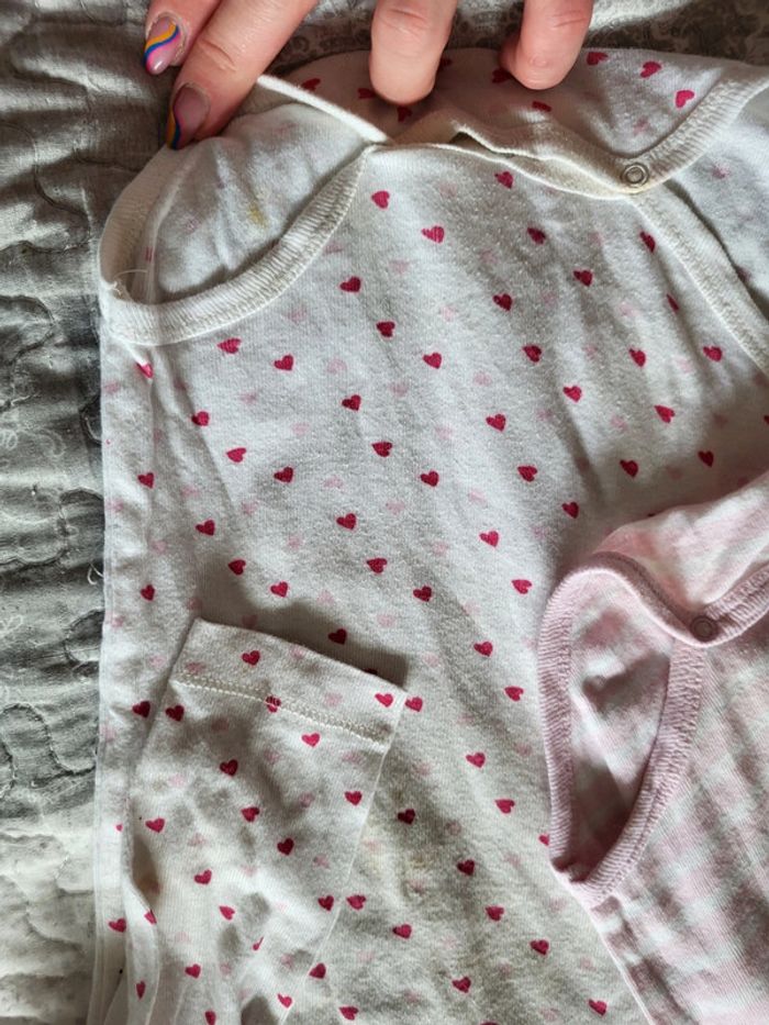 Lot de 3 bodys 18 mois - photo numéro 10