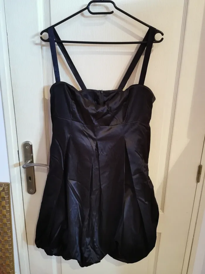 Robe toucher satin T42