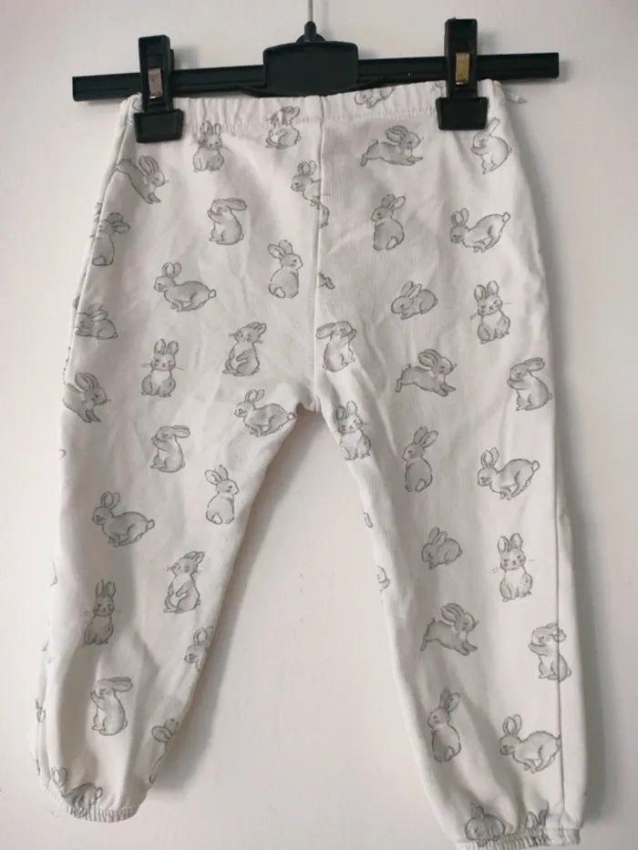 (e) pantalon lapin Baby C&A 80cm - photo numéro 4