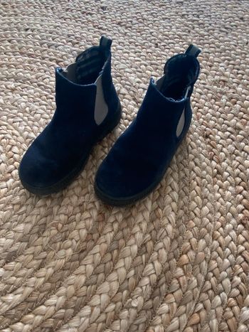 Bottines en daim, pointure 28