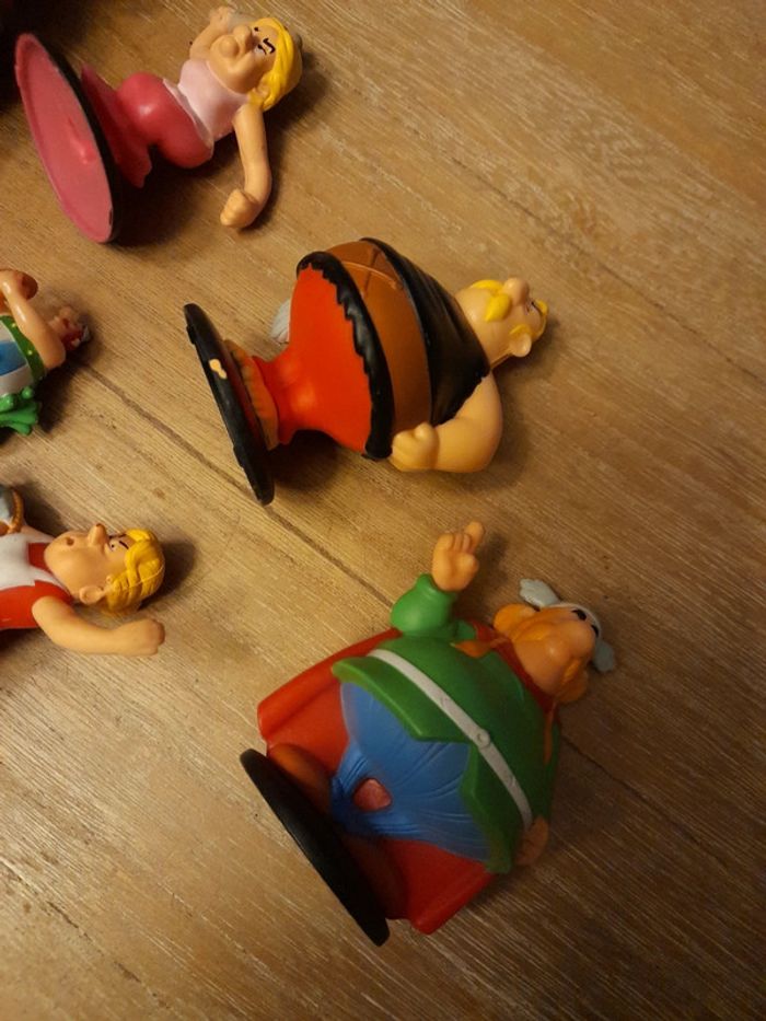 Lot de 7 figurines d'Asterix - photo numéro 4