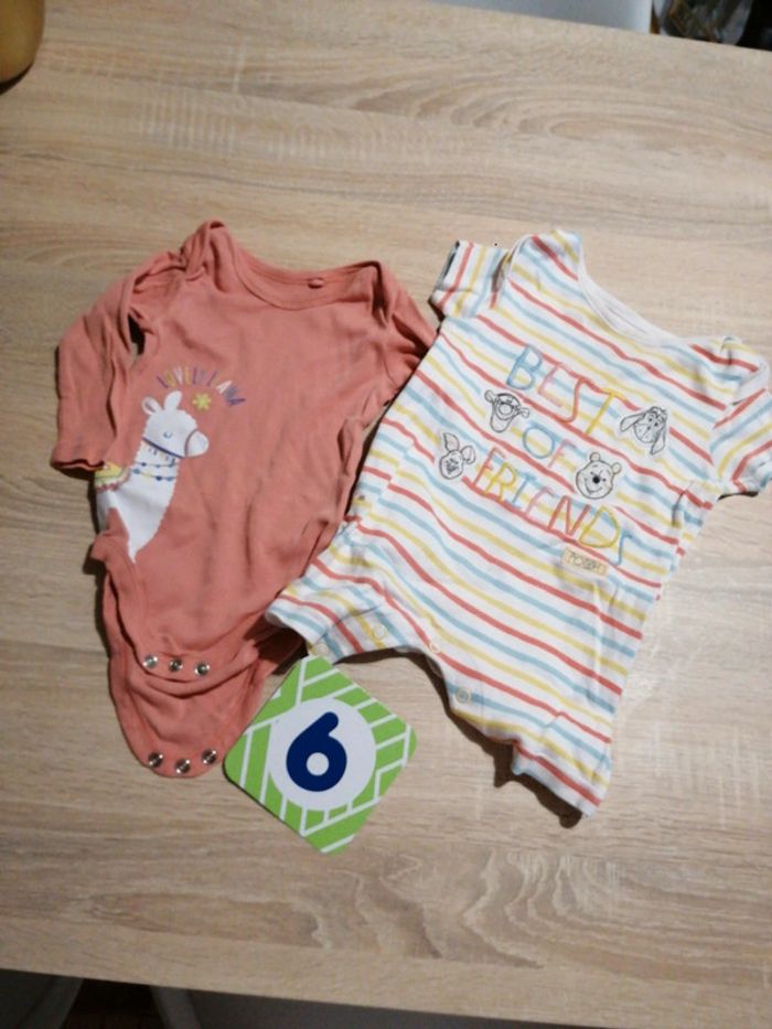 Lot de 2 bodies 6 mois